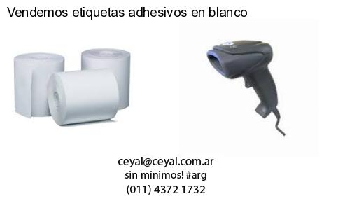 Vendemos etiquetas adhesivos en blanco