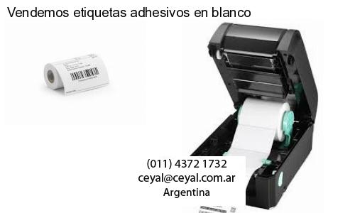 Vendemos etiquetas adhesivos en blanco