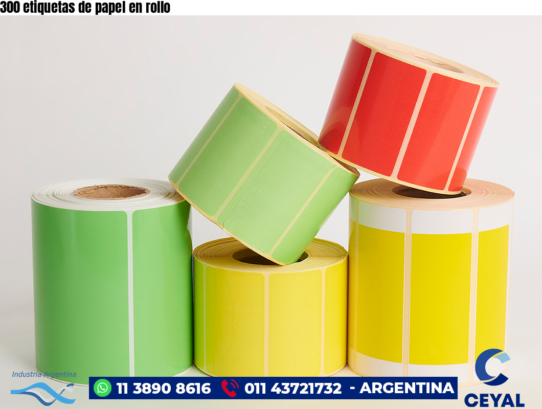 300 etiquetas de papel en rollo